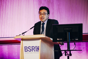 Dr. Chan presenting his work at the British Society for Rheumatology Autumn Meeting